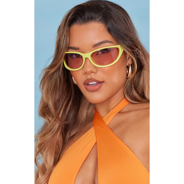 PrettyLittleThing Yellow Wrap Around Lens Sporty Visor Sunglasses, Yellow  cnf0573 Price in Australia - PriceMe
