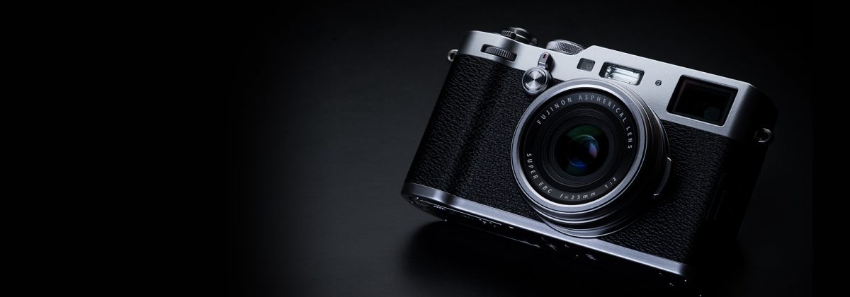 Fujifilm X100F Impresses With AF Joystick & Third-Generation Sensor