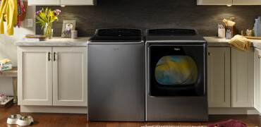 Smart Washing Machine Orders Laundry Powder