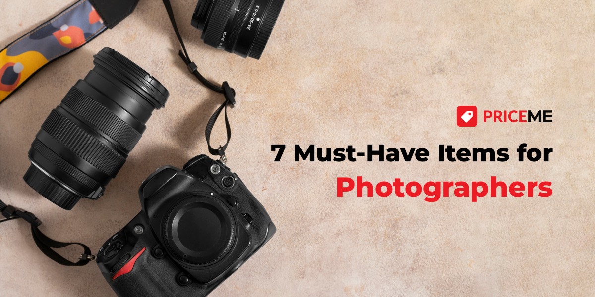7 Must-Have Items for Photographers